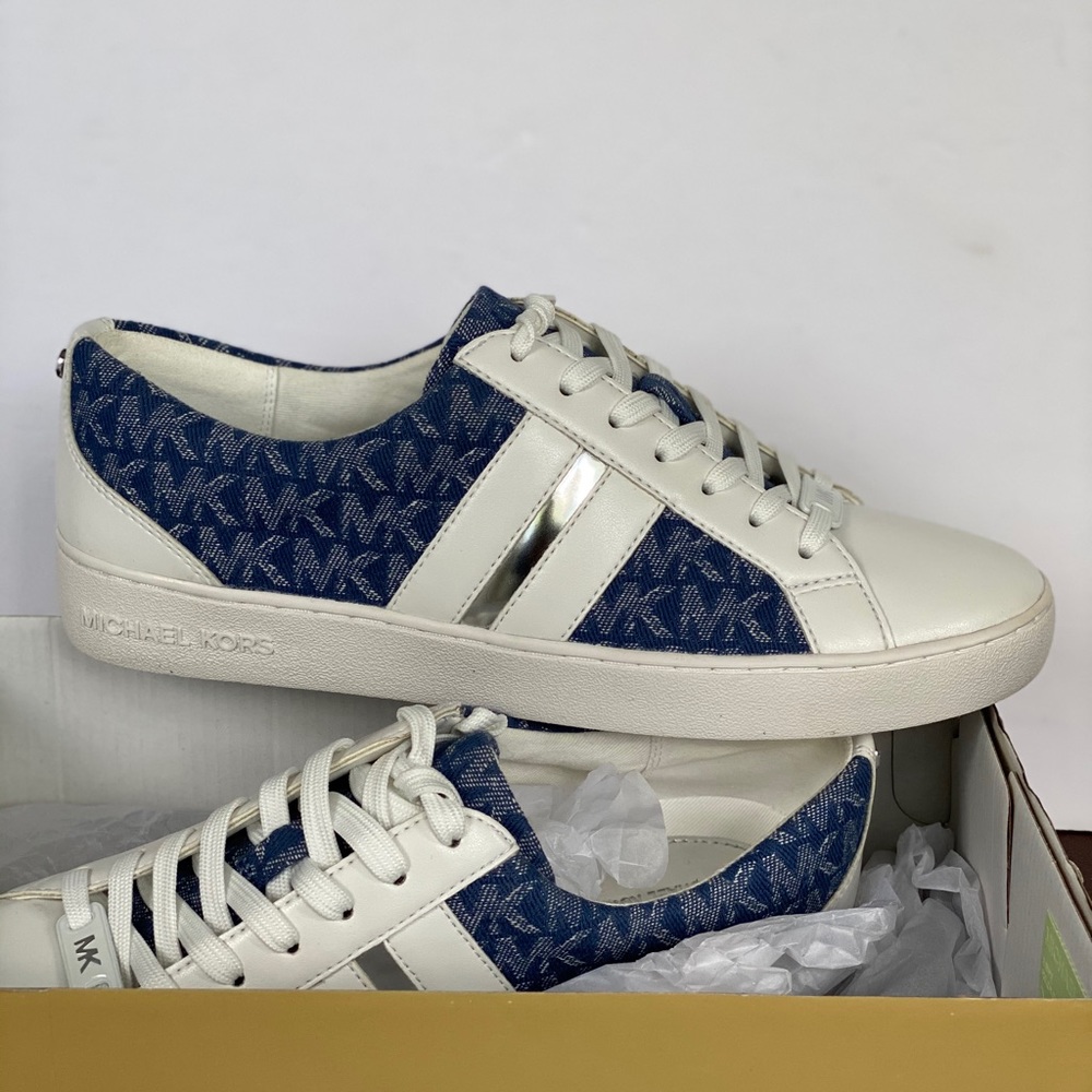 MICHAEL KORS Catelyn Stripe Lace up Jacquard SZ/7